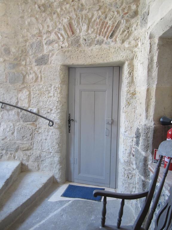 Chambre D'Hotes La Tour De Brazalem Nérac 部屋 写真