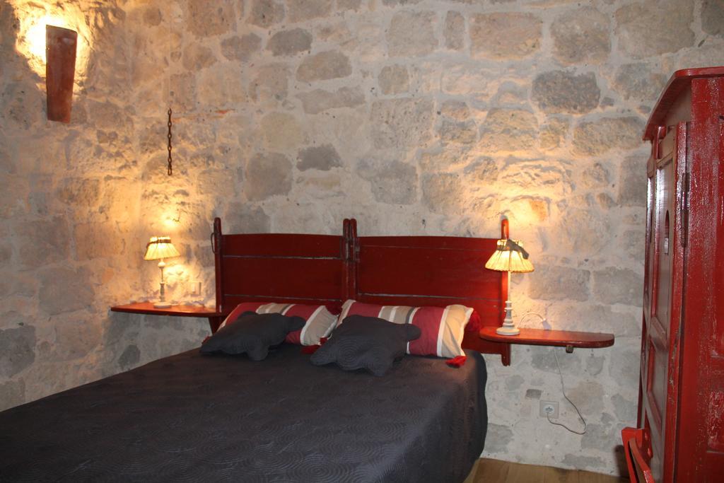 Chambre D'Hotes La Tour De Brazalem Nérac エクステリア 写真