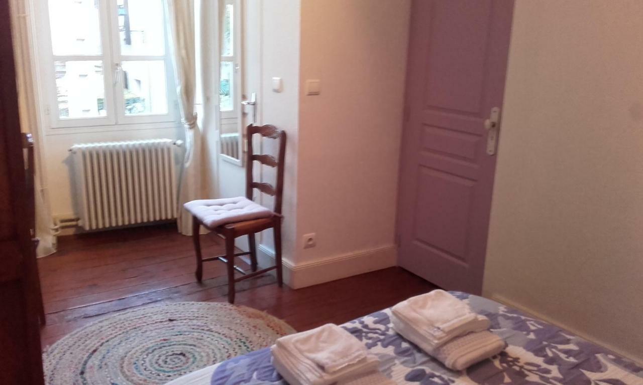 Chambre D'Hotes La Tour De Brazalem Nérac エクステリア 写真